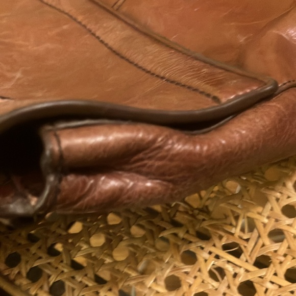 HOBO crossbody purse - Picture 16 of 17